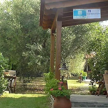 Tripiti Hotel