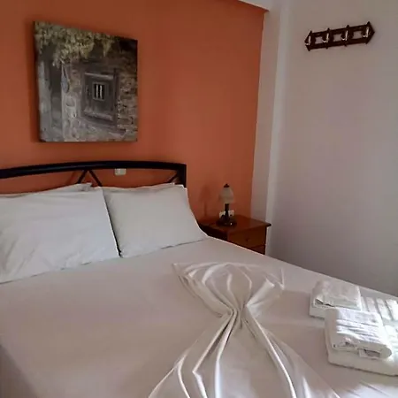 Tripiti 3* Amolianí
