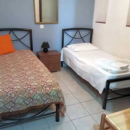 Hotel Tripiti 3*