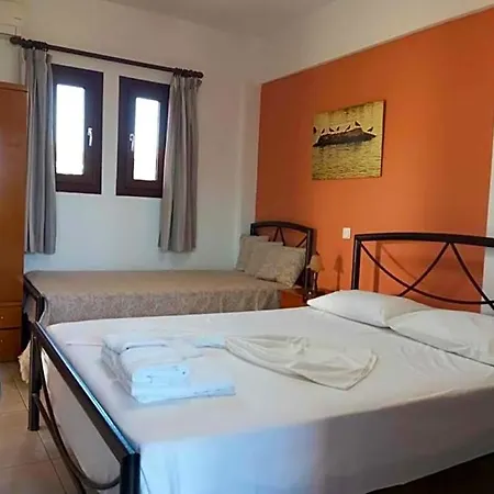 Tripiti Hotel 3*
